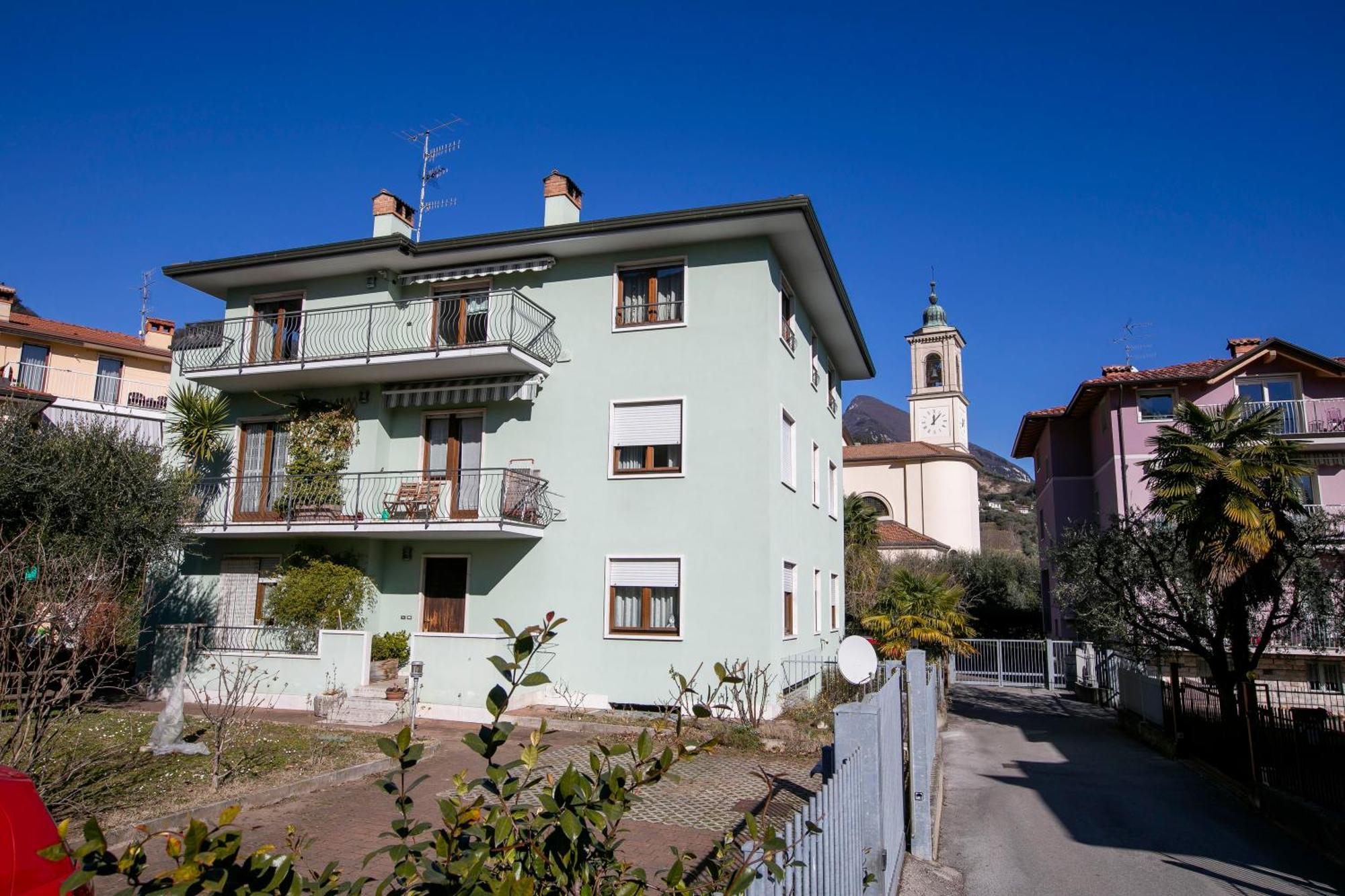 Paulie Apartment Riva del Garda Exterior foto